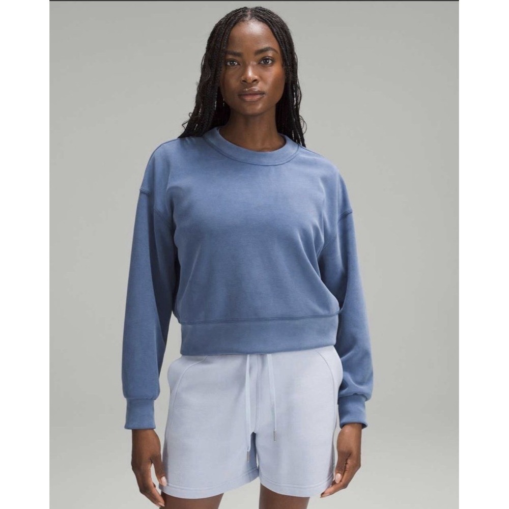 Lululemon Softstreme Perfectly Oversized Cropped Crew Pitch Blue Size 4 Perfect